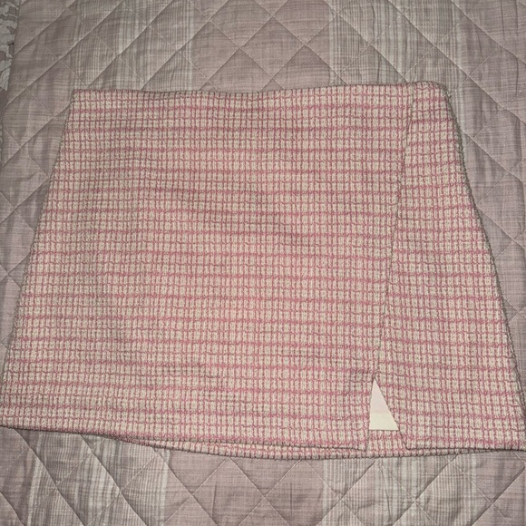 Pink Skirt with zipper by brand WAYF - Picture 1 of 6